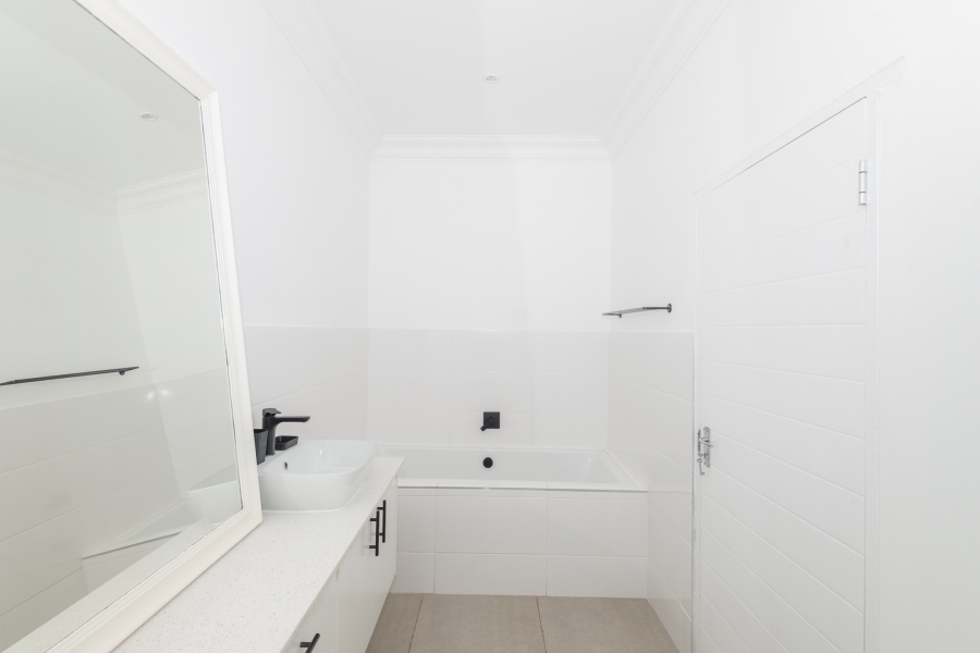 3 Bedroom Property for Sale in Country Club Western Cape